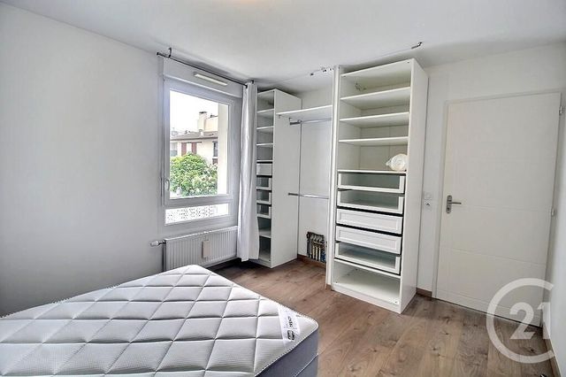 Appartement T2 à louer - 2 pièces - 43.81 m2 - ANNEMASSE - 74 - RHONE-ALPES - Century 21 Agence Du Lac